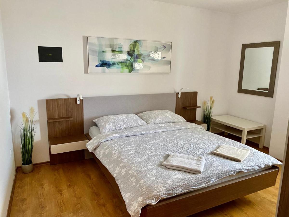 Apartments Balach Пореч Екстер'єр фото